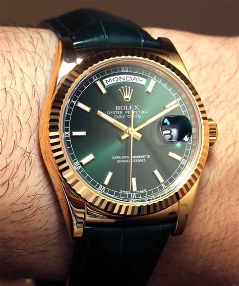 Rolex apre all’usato sicuro, ma i prezzi superano quelli del nuovo.